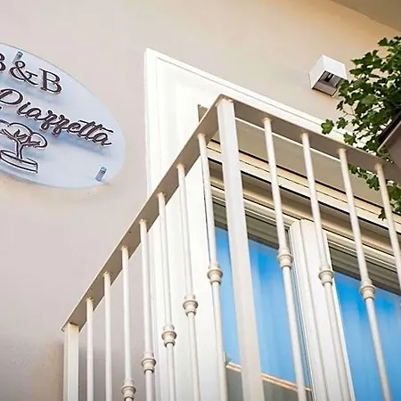 La Piazzetta Bed & Breakfast 3*